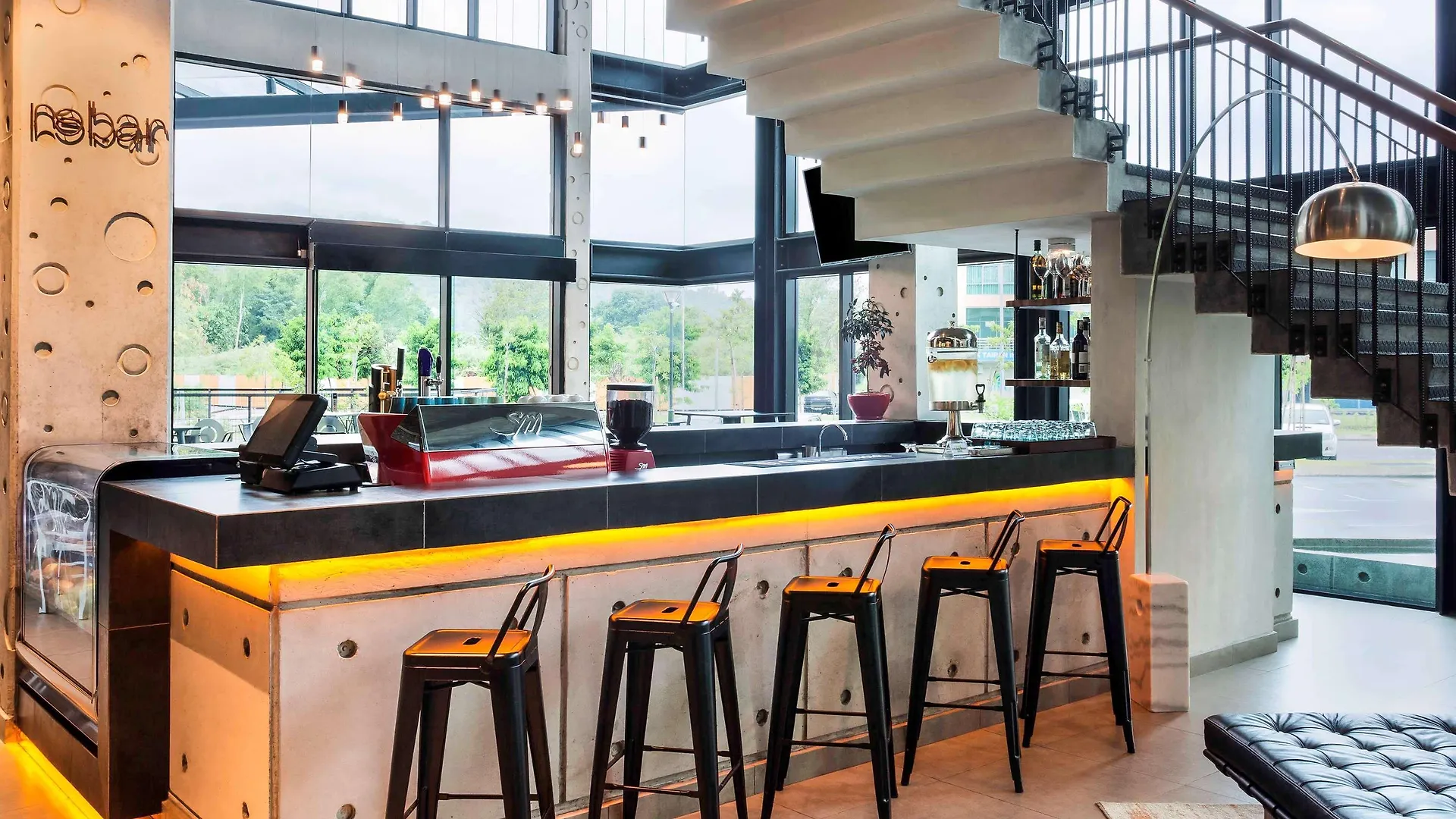 מלון Ibis Styles Kota Kinabalu Inanam